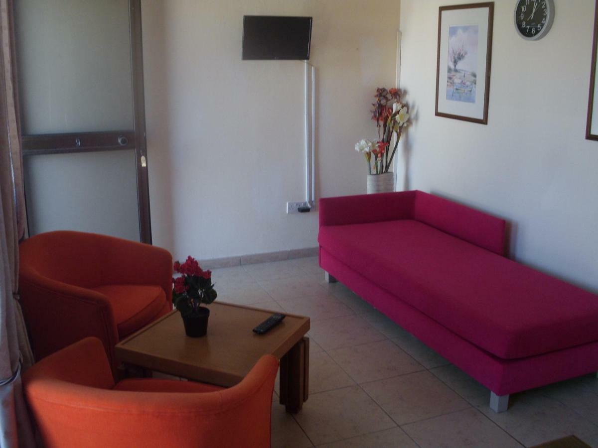 Anastasia Holiday Apartments Paphos Eksteriør bilde